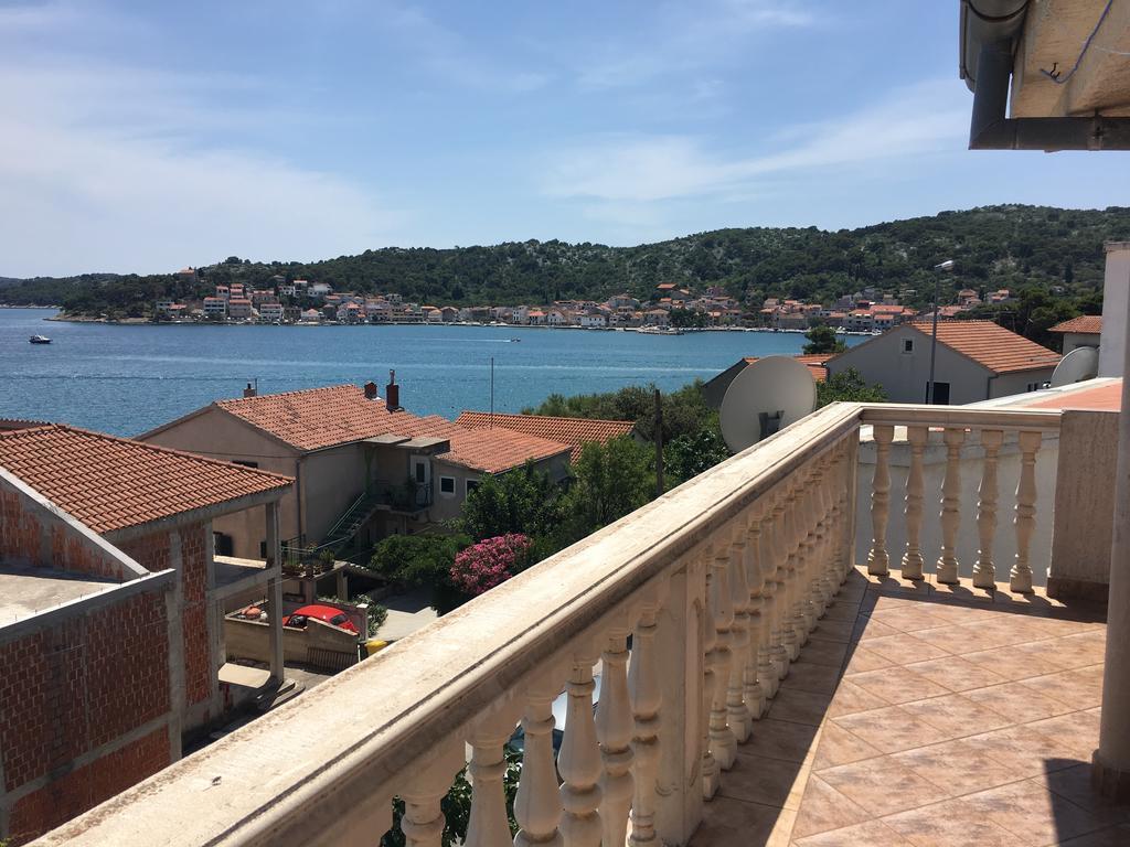 Apartments Kulic Tisno Exterior photo